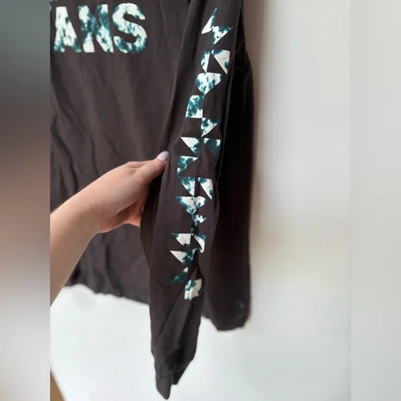 Vans Long Sleeve Logo Shirt - Picture 3 of 6